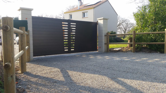 port saint pere portail alu 44