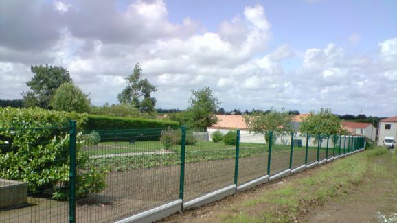 machecoul clotures panneaux rigides verts 44