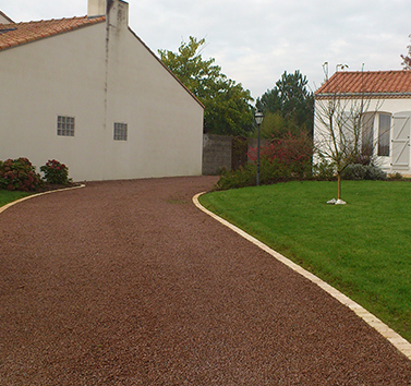 Entrée de Maison Ecogravel rouge St Mars de Coutais, Barreau Paysage