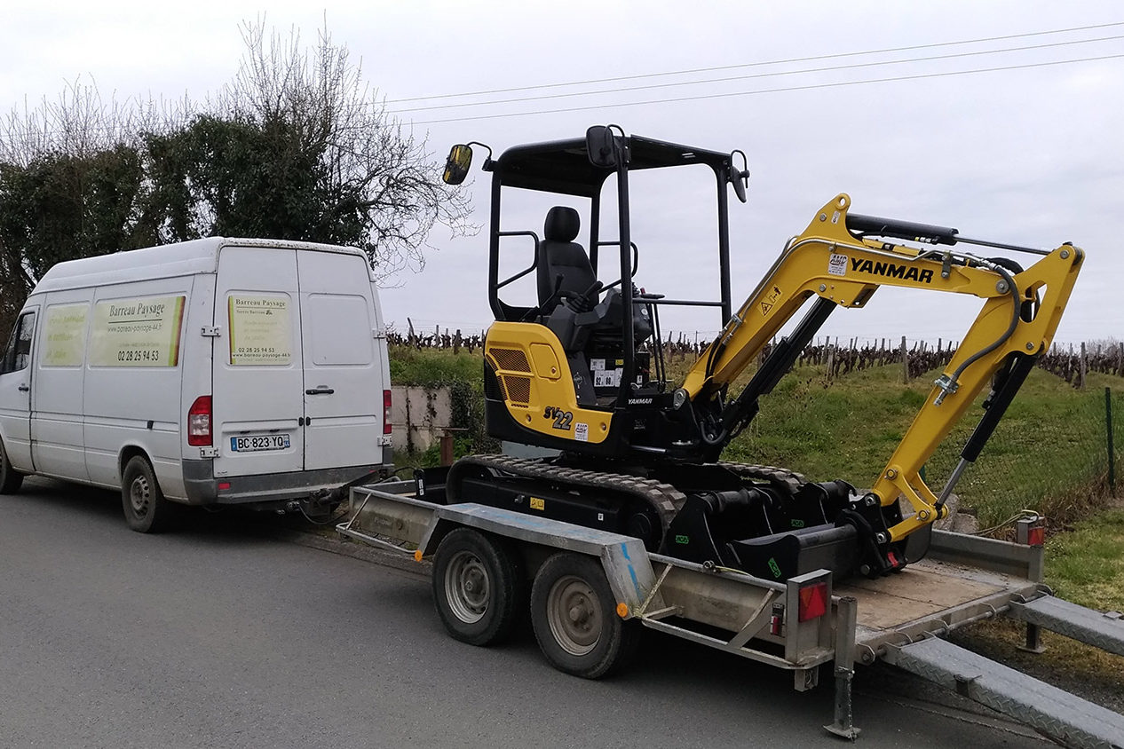 mini pelle barreau paysage 2018