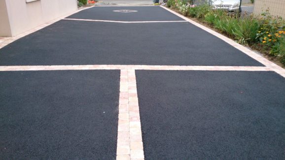 Délimitation pavés enrobé Ste Pazanne 44